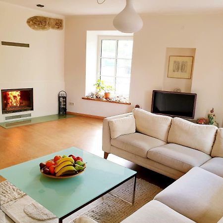 Exceptional Uzupis Bridge 3 Bedroom Apartment Vilnius Luaran gambar