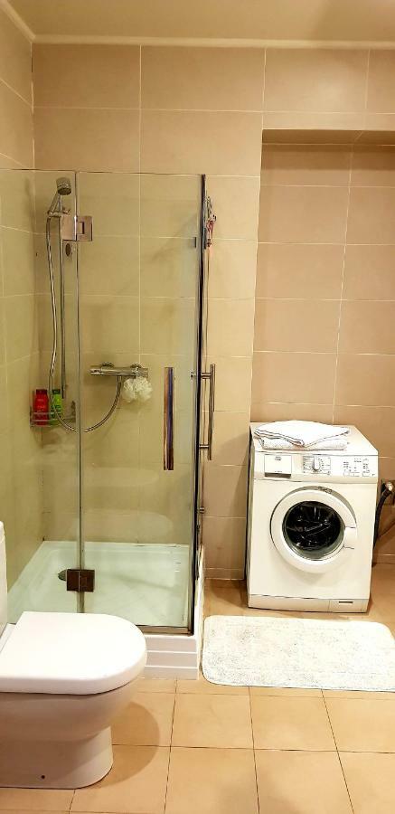 Exceptional Uzupis Bridge 3 Bedroom Apartment Vilnius Luaran gambar