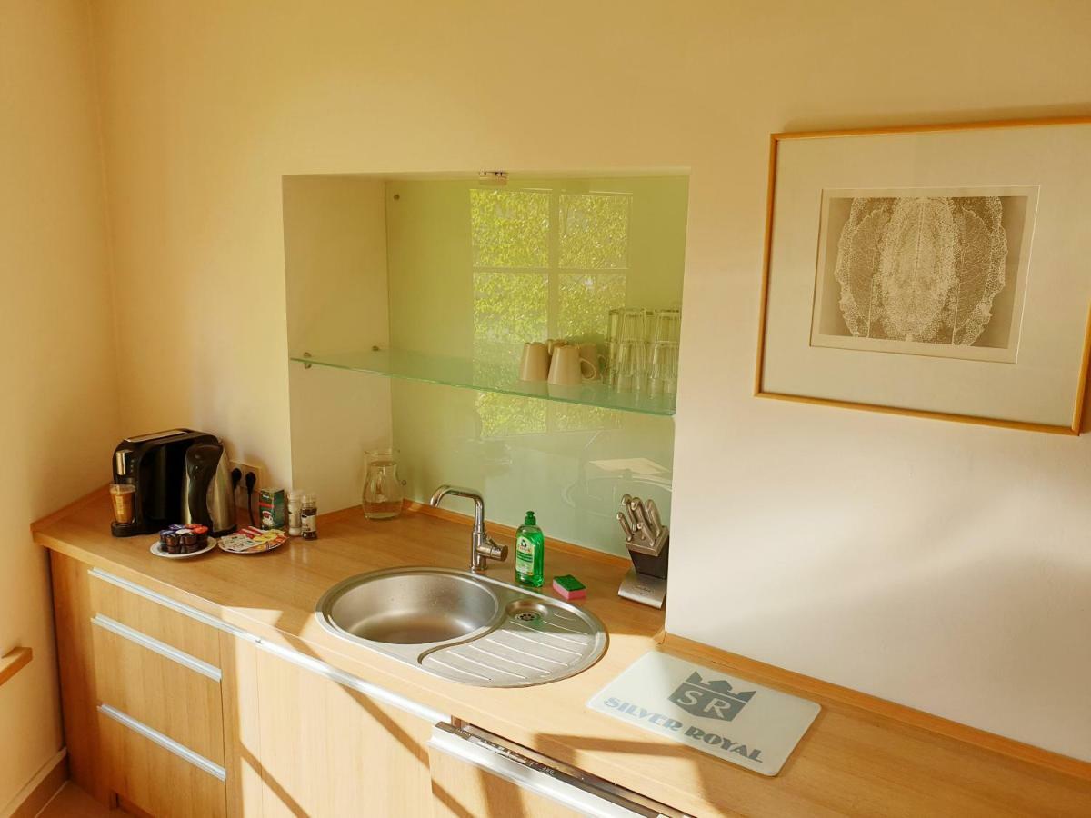 Exceptional Uzupis Bridge 3 Bedroom Apartment Vilnius Luaran gambar